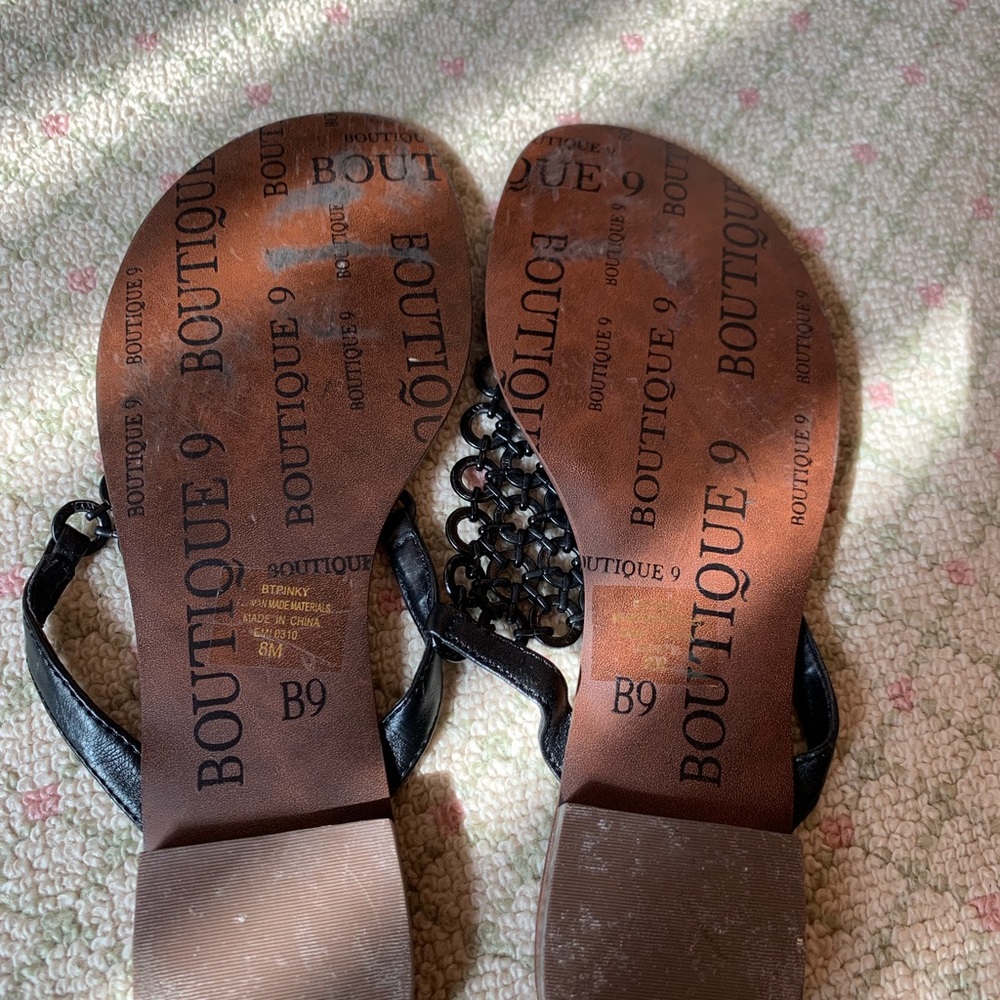 Sandals - Picture 2 of 3